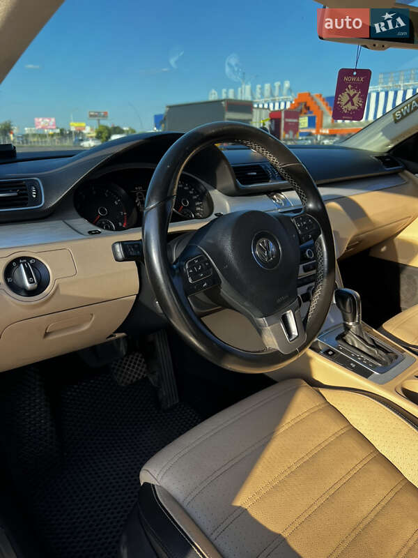 Купе Volkswagen CC / Passat CC 2012 в Одессе