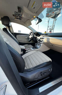 Купе Volkswagen CC / Passat CC 2012 в 