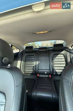 Купе Volkswagen CC / Passat CC 2013 в 