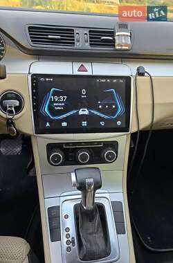 Купе Volkswagen CC / Passat CC 2010 в Пересадівці