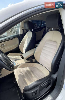 Купе Volkswagen CC / Passat CC 2012 в 