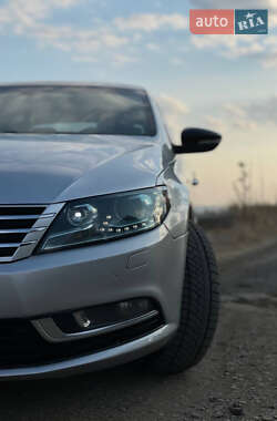 Купе Volkswagen CC / Passat CC 2012 в 
