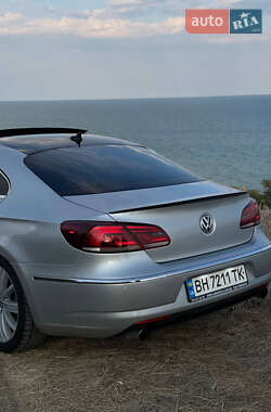 Купе Volkswagen CC / Passat CC 2012 в 