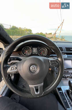 Купе Volkswagen CC / Passat CC 2012 в 
