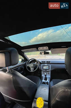 Купе Volkswagen CC / Passat CC 2012 в 