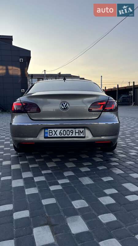 Купе Volkswagen CC / Passat CC 2012 в Шепетівці