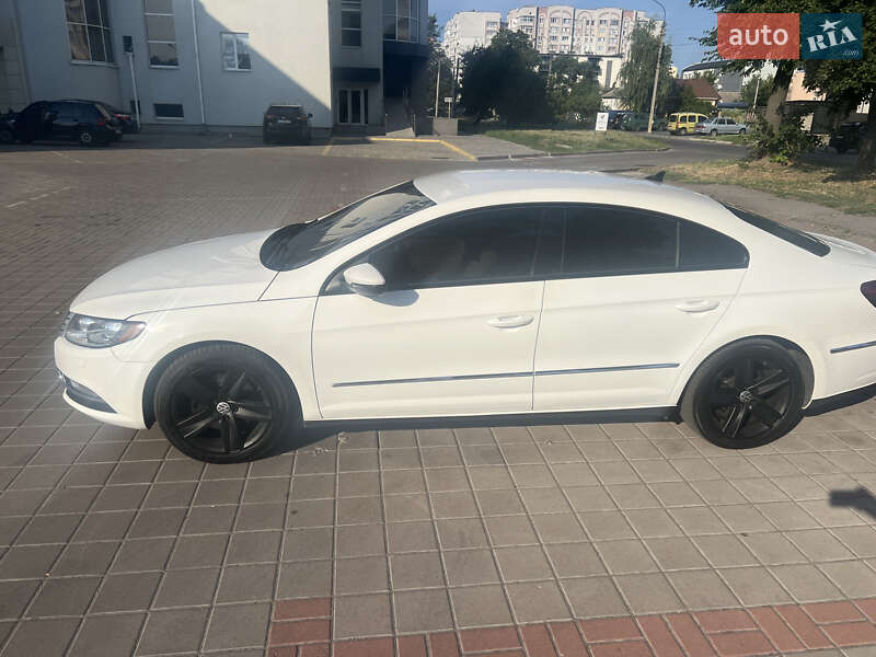 Купе Volkswagen CC / Passat CC 2014 в Черкассах