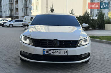 Купе Volkswagen CC / Passat CC 2012 в 