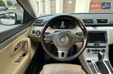 Купе Volkswagen CC / Passat CC 2012 в 
