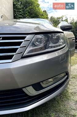 Купе Volkswagen CC / Passat CC 2014 в 