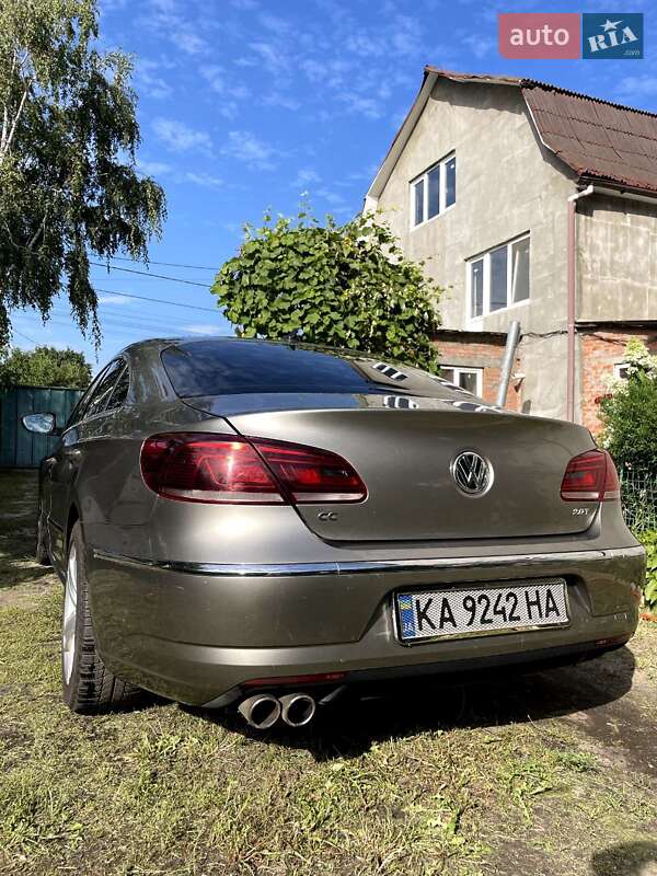 Купе Volkswagen CC / Passat CC 2014 в Києві
