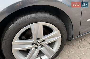 Купе Volkswagen CC / Passat CC 2015 в 