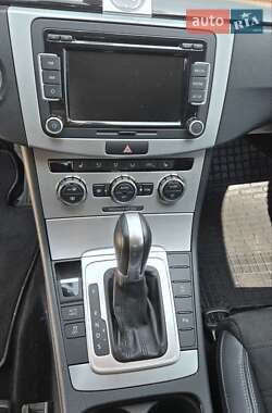 Купе Volkswagen CC / Passat CC 2014 в 