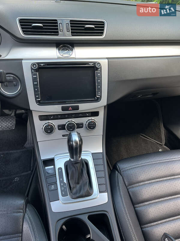 Купе Volkswagen CC / Passat CC 2013 в Харькове