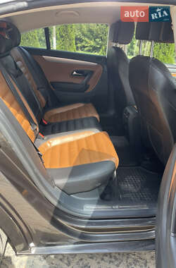 Купе Volkswagen CC / Passat CC 2012 в 