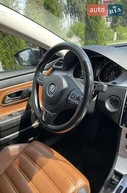 Купе Volkswagen CC / Passat CC 2012 в 