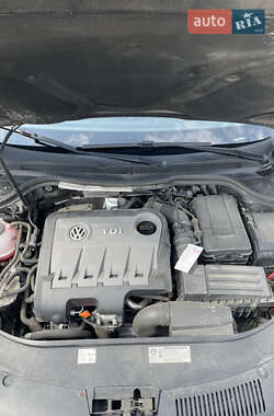 Купе Volkswagen CC / Passat CC 2012 в 