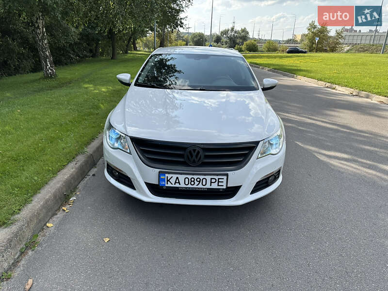 Volkswagen CC / Passat CC 2011
