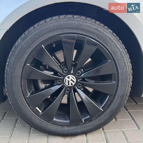 Купе Volkswagen CC / Passat CC 2010 в Белой Церкви