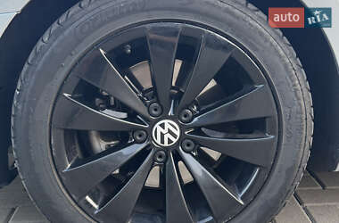 Купе Volkswagen CC / Passat CC 2010 в 