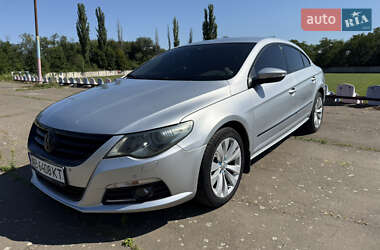 Купе Volkswagen CC / Passat CC 2011 в Ладижині
