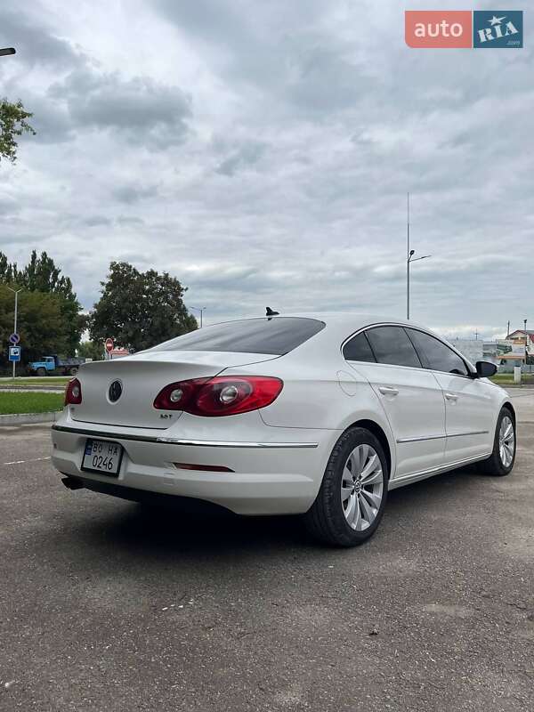Купе Volkswagen CC / Passat CC 2011 в Борщеві