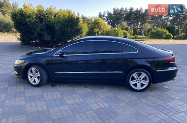 Купе Volkswagen CC / Passat CC 2012 в 
