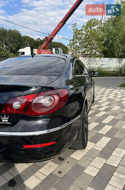 Купе Volkswagen CC / Passat CC 2010 в 