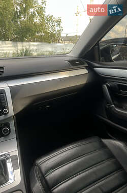 Купе Volkswagen CC / Passat CC 2010 в 
