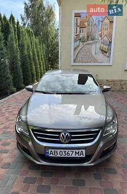 Купе Volkswagen CC / Passat CC 2009 в 