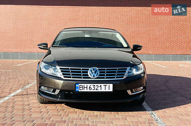 Купе Volkswagen CC / Passat CC 2012 в 