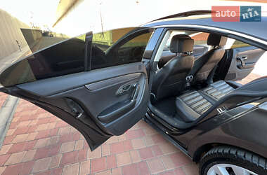 Купе Volkswagen CC / Passat CC 2012 в 