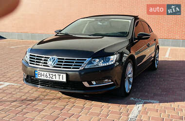 Купе Volkswagen CC / Passat CC 2012 в 