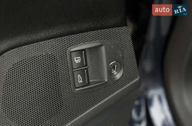 Купе Volkswagen CC / Passat CC 2012 в 