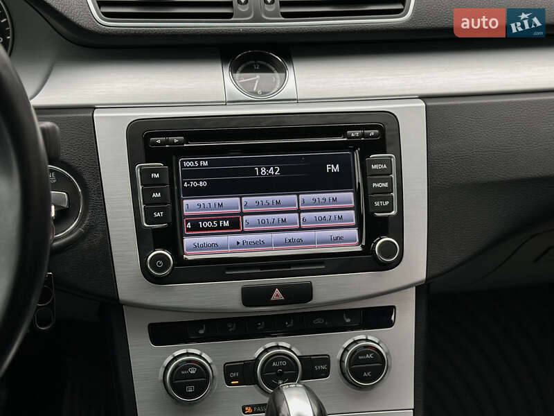 Купе Volkswagen CC / Passat CC 2012 в Шептицькому