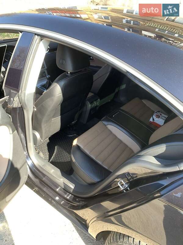 Купе Volkswagen CC / Passat CC 2010 в Красилові