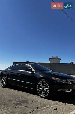 Купе Volkswagen CC / Passat CC 2012 в Миколаєві