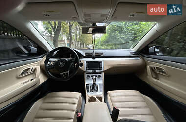 Купе Volkswagen CC / Passat CC 2012 в 