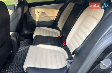 Купе Volkswagen CC / Passat CC 2014 в 