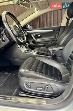 Купе Volkswagen CC / Passat CC 2013 в 