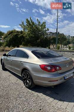 Купе Volkswagen CC / Passat CC 2010 в 