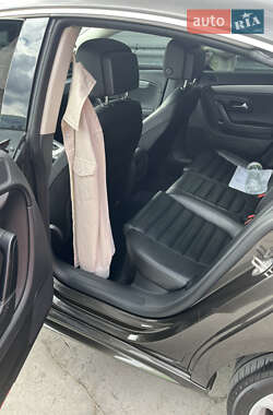 Купе Volkswagen CC / Passat CC 2015 в 