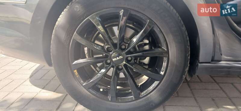 Купе Volkswagen CC / Passat CC 2011 в Кропивницком