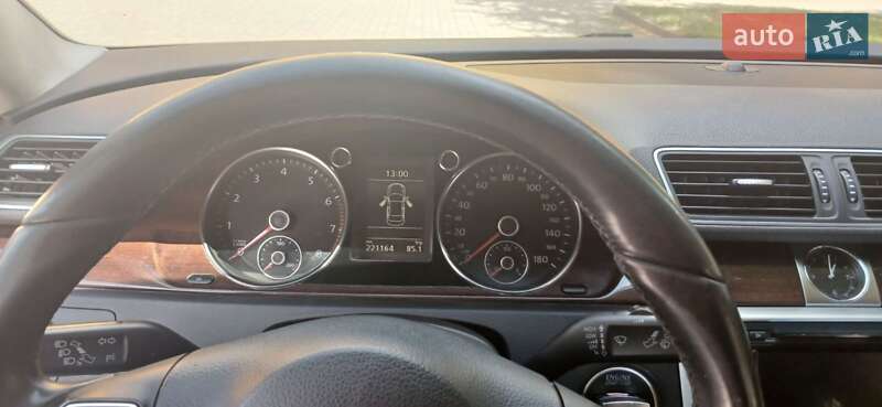 Купе Volkswagen CC / Passat CC 2011 в Кропивницком