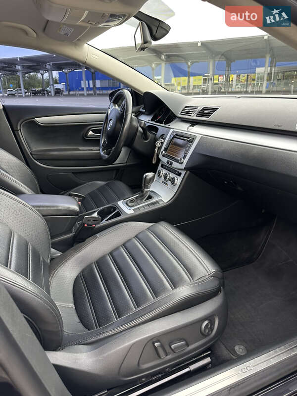 Купе Volkswagen CC / Passat CC 2012 в Запорожье