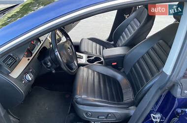 Купе Volkswagen CC / Passat CC 2010 в 