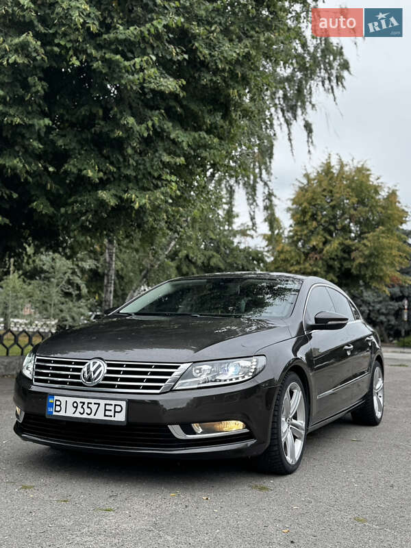 Купе Volkswagen CC / Passat CC 2012 в Лубнах