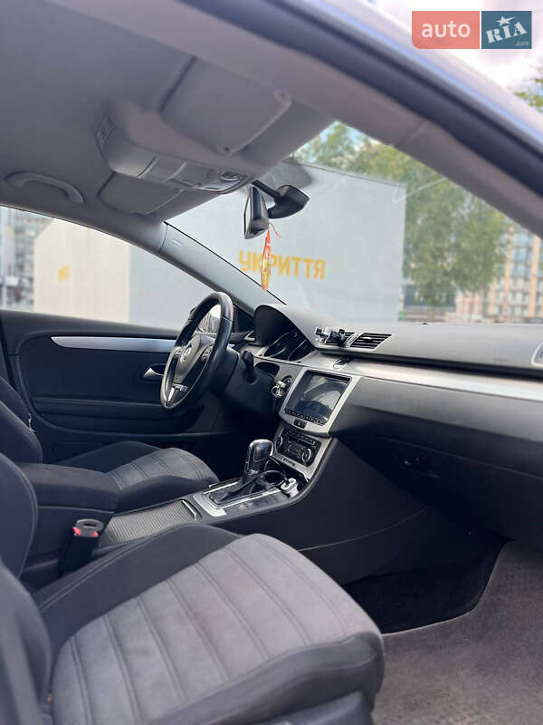 Купе Volkswagen CC / Passat CC 2011 в Черкассах