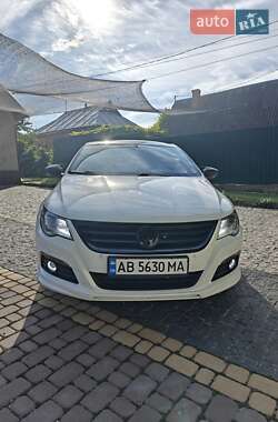 Купе Volkswagen CC / Passat CC 2011 в 