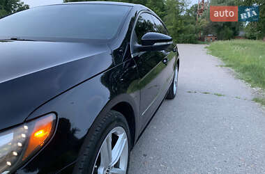 Купе Volkswagen CC / Passat CC 2012 в 
